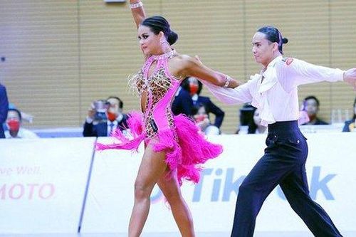 Dance Sport Việt Nam chia tay SEA Games với 'một ngày vàng'