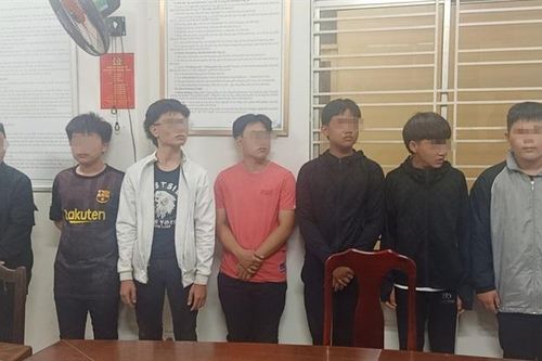 Ngăn chặn nhóm 'sửu nhi' vác hung khí đi đánh nhau