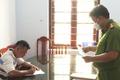 Vĩnh Long: Phạt hơn 400 triệu đồng do khai thác cát sông trái phép
