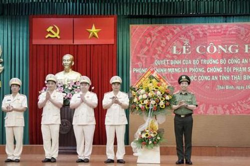 Thái Bình công bố quyết định Bộ công an về việc thành lập Phòng An ninh mạng và Phòng, chống tội phạm sử dụng công nghệ cao (PA05)