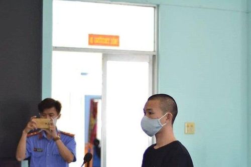 Bình Thuận: Tuyên án vụ tài xế điều khiển gàu múc đập nát 2 xe ô tô