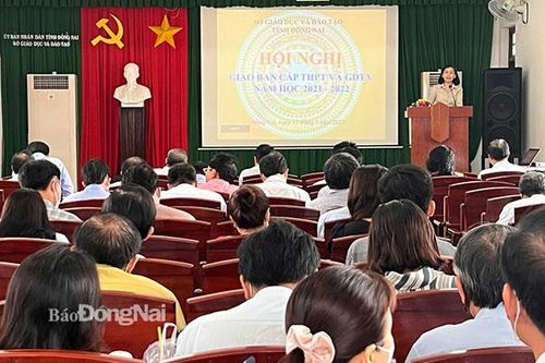 Thầy cô phải luôn đặt cái tâm của mình vào mỗi em học sinh