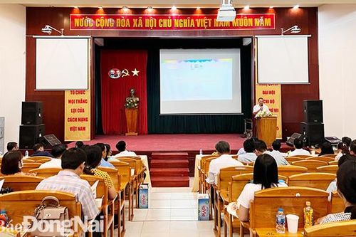 Phấn đấu năm 2022 có 15% thư viện trường học công lập được chuyển đổi số