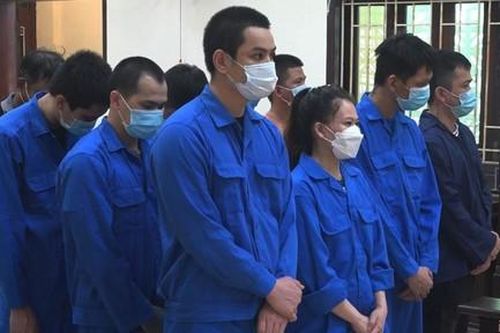 11 bị cáo trong đường dây ma túy lớn nhất Bình Định lãnh 121 năm tù