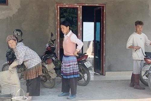 Phập phồng sốt đất ở Y Tý