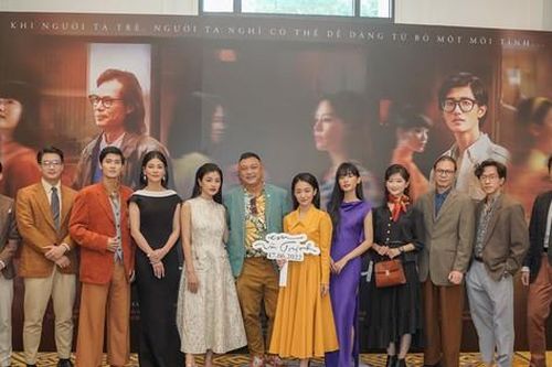 Đầu tư 50 tỷ đồng, Em và Trịnh khiến nhiều người rơi lệ