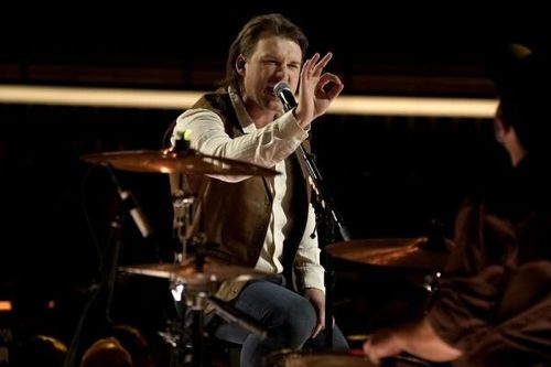 Travis Scott và Morgan Wallen trở lại sân khấu Lễ trao giải âm nhạc Billboard 2022