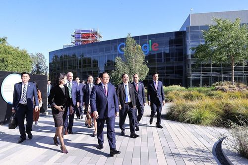 Thủ tướng Phạm Minh Chính thăm các tập đoàn Intel, Apple và Google
