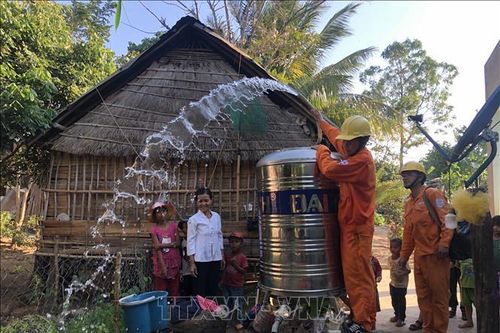 Bố trí dân cư các vùng thiên tai, đặc biệt khó khăn, biên giới, hải đảo, di cư tự do, khu rừng đặc dụng