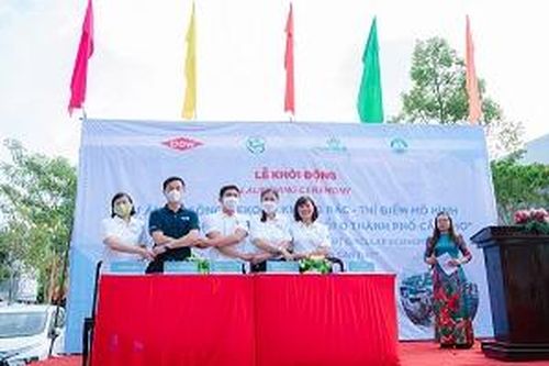 Thí điểm mô hình kinh tế tuần hoàn tại các chợ nổi Cần Thơ
