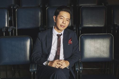 Hậu ly hôn Cát Phượng, Thái Hòa 'yên bề gia thất' bên vợ trẻ và hai cậu quý tử