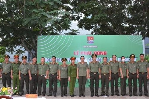 Công an TP Hồ Chí Minh phát động 'Tết trồng cây đời đời nhớ ơn Bác Hồ'