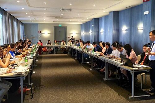 Sinh viên tốt nghiệp và thị trường lao động