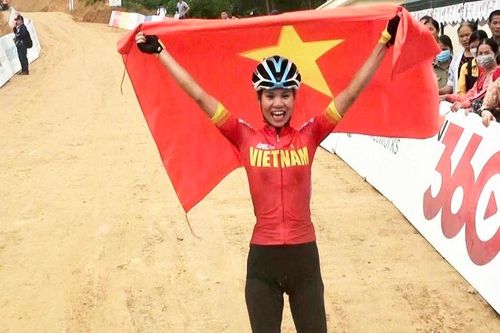 Cô gái 'vàng' trên những chặng đường đua
