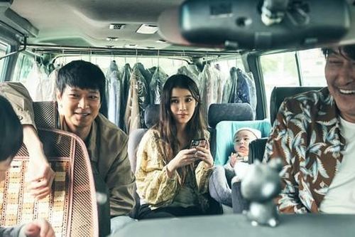 Ai cũng sẽ ám ảnh day dứt với bộ phim về những chiếc hộp em bé có thật tại Hàn Quốc