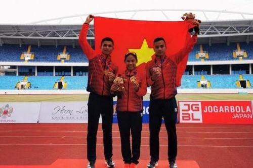 Việt Nam rực sáng SEA Games 31 với tấm HCV marathon nam lịch sử và 2 HCV đi bộ 20km