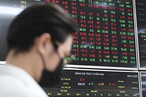 Chứng khoán liên tục nhận chỉ đạo 'nóng': Hết cửa chơi xấu, thao túng?