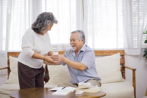 Bùa hộ mệnh' khi về già: Có đủ sẽ may mắn, đánh mất chịu cảnh thê lương