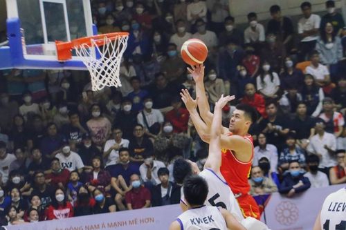 SEA Games 31: Cả đội tuyển nam và nữ bóng rổ Việt Nam đều thua trận