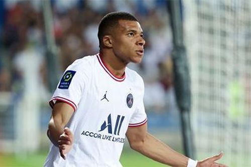 PSG xóa bỏ hình ảnh Mbappe khỏi các gian hàng