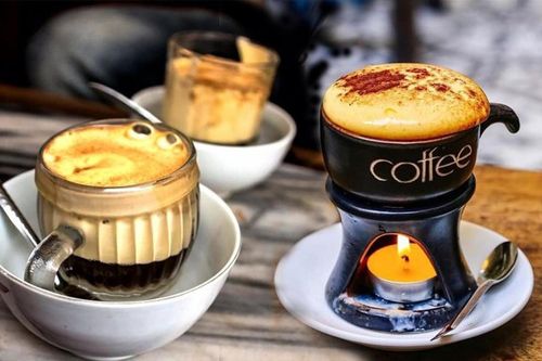 Cà phê sữa đá 'chễm chệ' trong Top ngon nhất thế giới