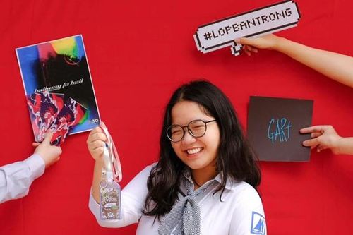 Nữ sinh trường Ams nhận học bổng 7,8 tỷ tại Mỹ: Viết bài luận về MẸ khiến ai cũng nghẹn ngào
