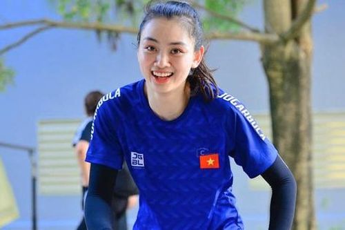 SEA Games 31: Vẻ đẹp hút hồn của hoa khôi bóng chuyền Thu Hoài