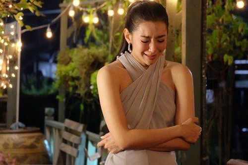 Chồng về quê nội 1 tuần, đêm đầu tiên quay lên anh cởi áo, tôi ám ảnh cả đời