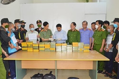 Hành trình triệt phá đường dây vận chuyển 115 bánh heroin