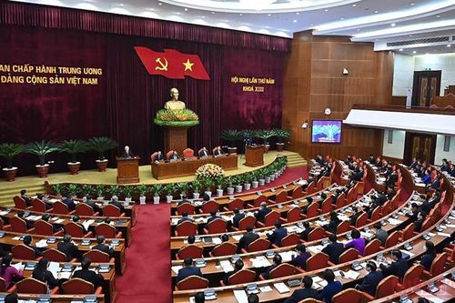 Phát huy vai trò của nhân dân trong phát hiện, phòng, chống tiêu cực