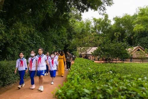 Tháng Năm này, nhớ hẹn về thăm quê Bác