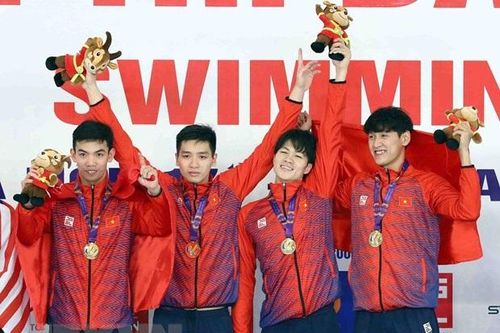'Bộ tứ kình ngư' Việt Nam đánh bại nhà vô địch Olympic