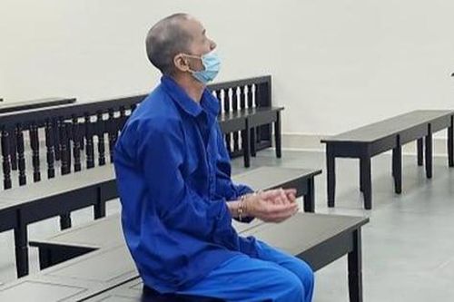 Nhận 14 năm tù vì sát hại vợ chồng anh ruột