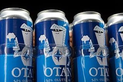 Phần Lan cho ra mắt bia NATO mang 'hương vị của sự an toàn'