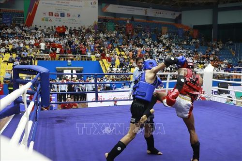Nguyễn Trần Duy Nhất đánh bại đối thủ Philippines giành vé vào Chung kết môn Muay