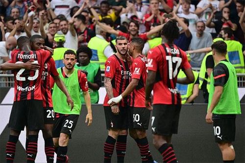 Giải Serie A 2021-2022: AC Milan chạm tay vào Scudetto?