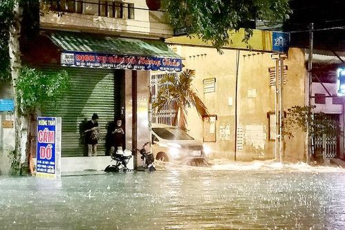 Cần giải pháp đồng bộ chống ngập cho đô thị