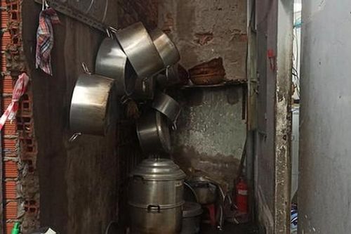 Thông tin mới nhất vụ 3 người tử vong trong phòng trọ: Nạn nhân được cấp cứu cũng đã không qua khỏi