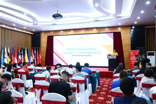 Đông đảo phóng viên dự Hội nghị truyền thông quốc tế SEA Games 31