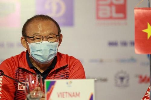 Thầy Park hết lời khen ngợi Thái Lan tại họp báo trước chung kết SEA Games 31