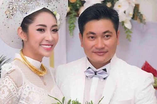 Hoa hậu Đặng Thu Thảo đồng cảm với Cát Phượng, nhắn nhủ: 'Mất tất cả niềm tin'