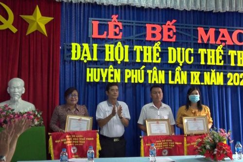 Xã Phú Long đoạt giải nhất toàn đoàn Đại hội Thể dục - thể thao huyện Phú Tân lần IX/2022