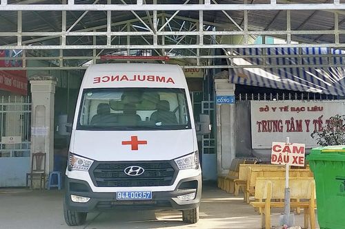 Trung tâm Y tế TP Bạc Liêu để tiền xét nghiệm COVID-19 ngoài sổ kế toán