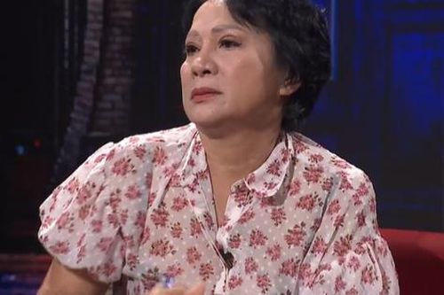 NSƯT Hương Dung tiết lộ về khoảng thời gian ngập trong nợ nần