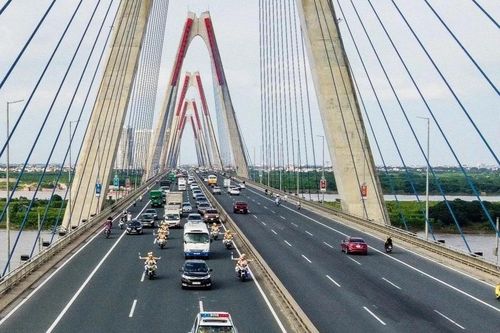 'Sắc nắng' dọc hành trình chinh phục vinh quang