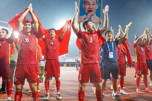Hình ảnh ấn tượng trận U23 Việt Nam đánh bại Thái Lan, giành HCV SEA Games 31