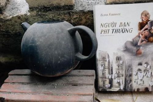 'Người bạn phi thường'