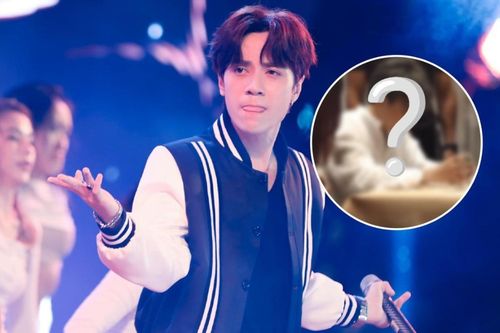 Quang Hùng MasterD bật khóc tại buổi fan meeting ở Thái: Chuyện gì xảy ra?