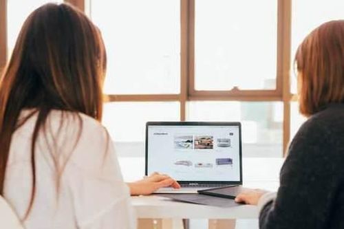 Ưu tiên hỗ trợ doanh nghiệp nhỏ và vừa khởi nghiệp sáng tạo, doanh nghiệp do phụ nữ làm chủ