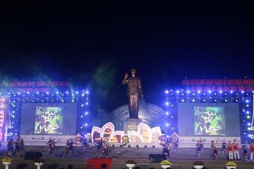 Thủ tướng Phạm Minh Chính dự Lễ kỷ niệm 90 năm thành lập tỉnh Gia Lai